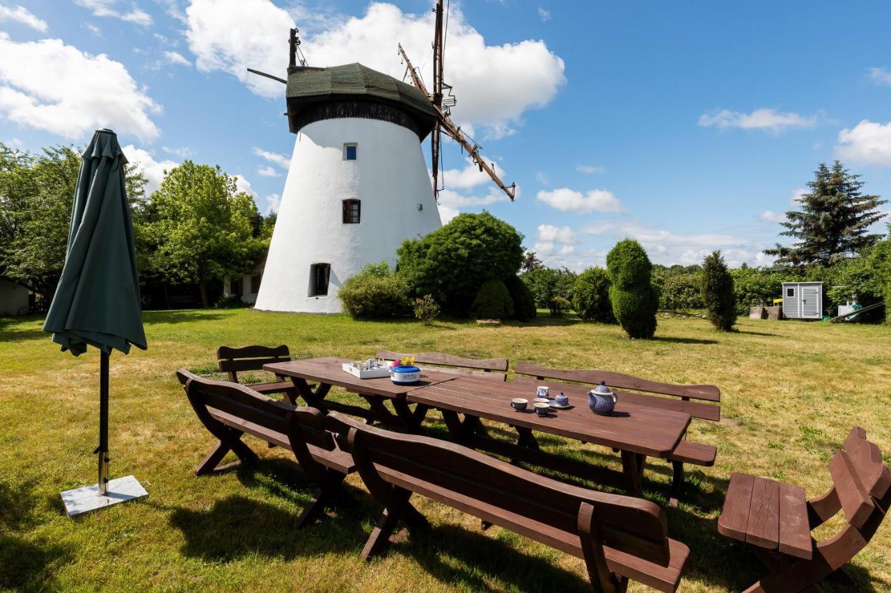 Windmill Vacation Home In Ledzin Near Baltic Sea Niechorze Eksteriør billede