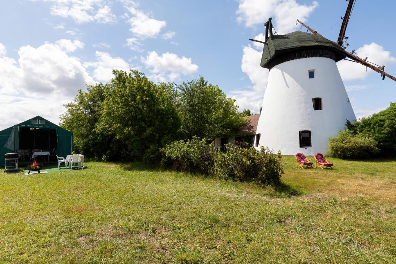 Windmill Vacation Home In Ledzin Near Baltic Sea Niechorze Eksteriør billede