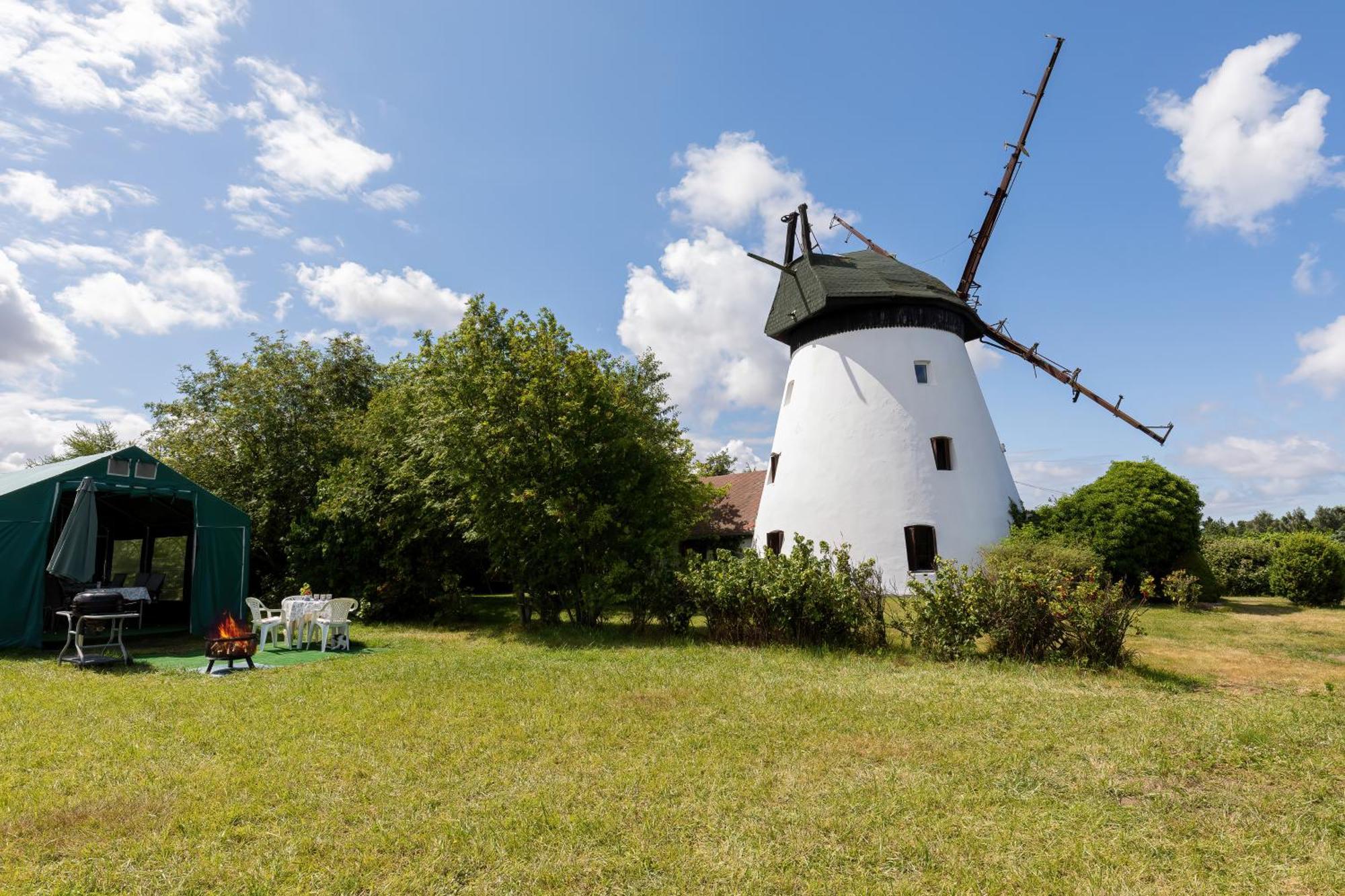 Windmill Vacation Home In Ledzin Near Baltic Sea Niechorze Værelse billede