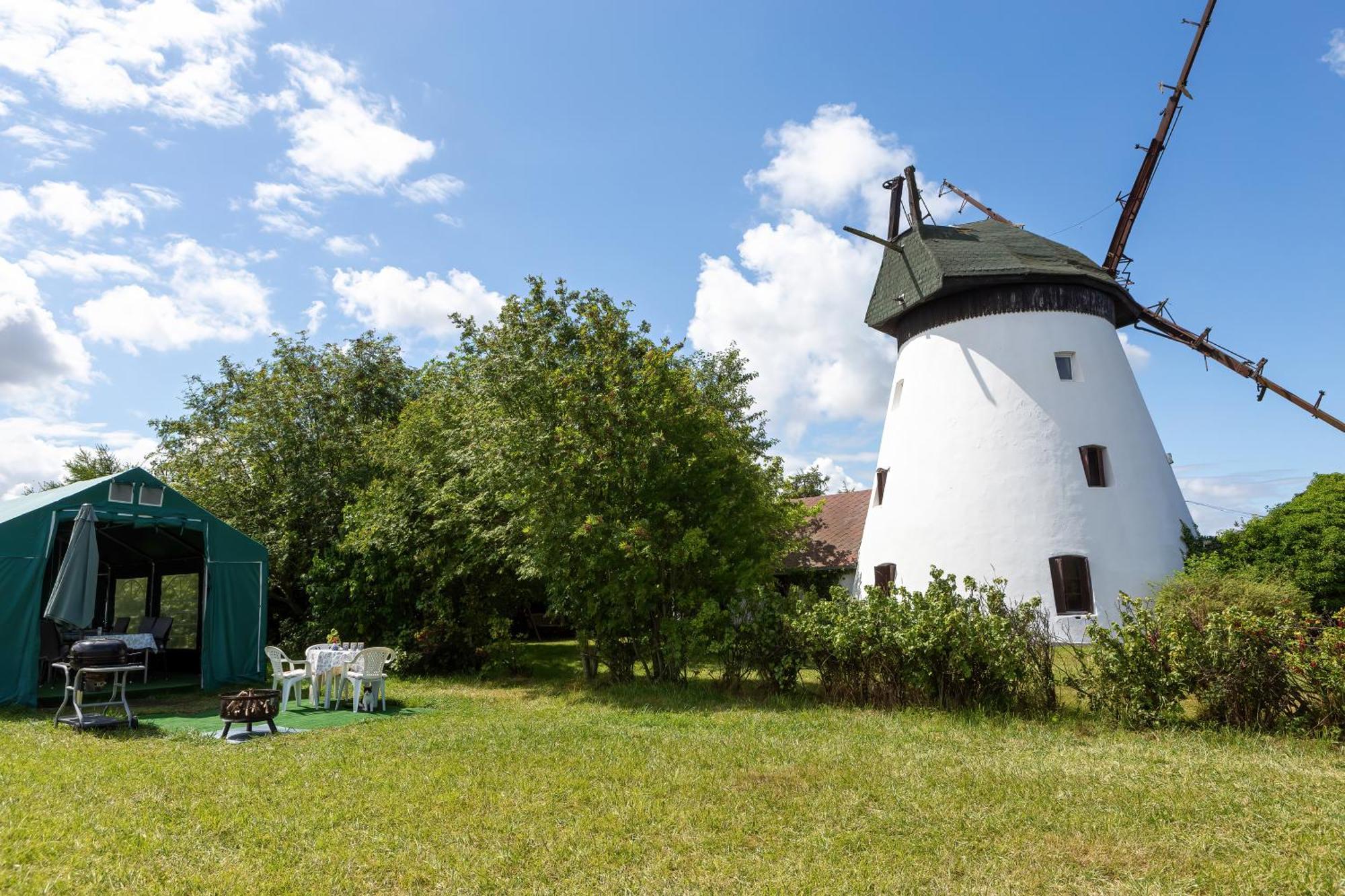 Windmill Vacation Home In Ledzin Near Baltic Sea Niechorze Værelse billede