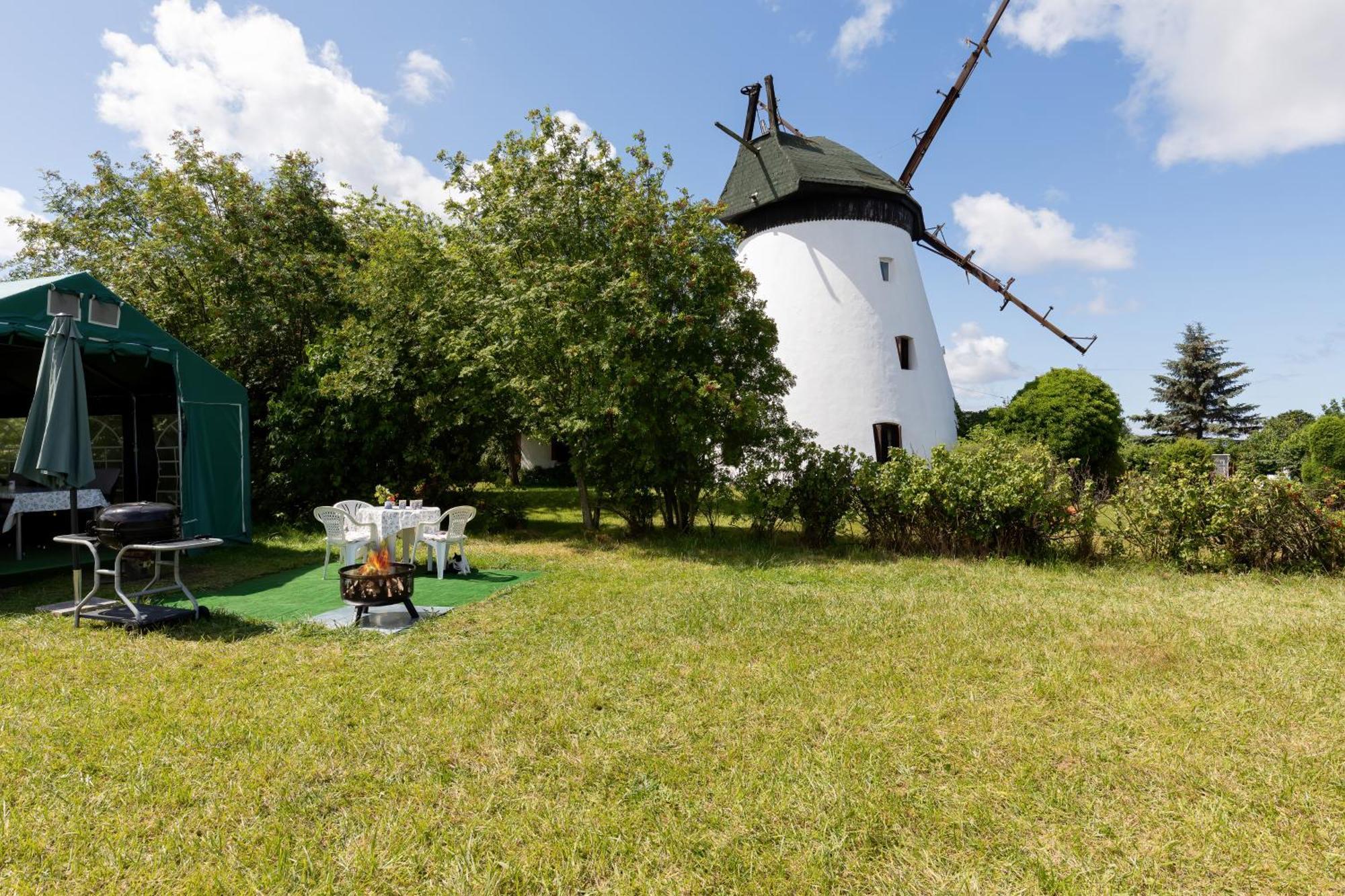 Windmill Vacation Home In Ledzin Near Baltic Sea Niechorze Værelse billede