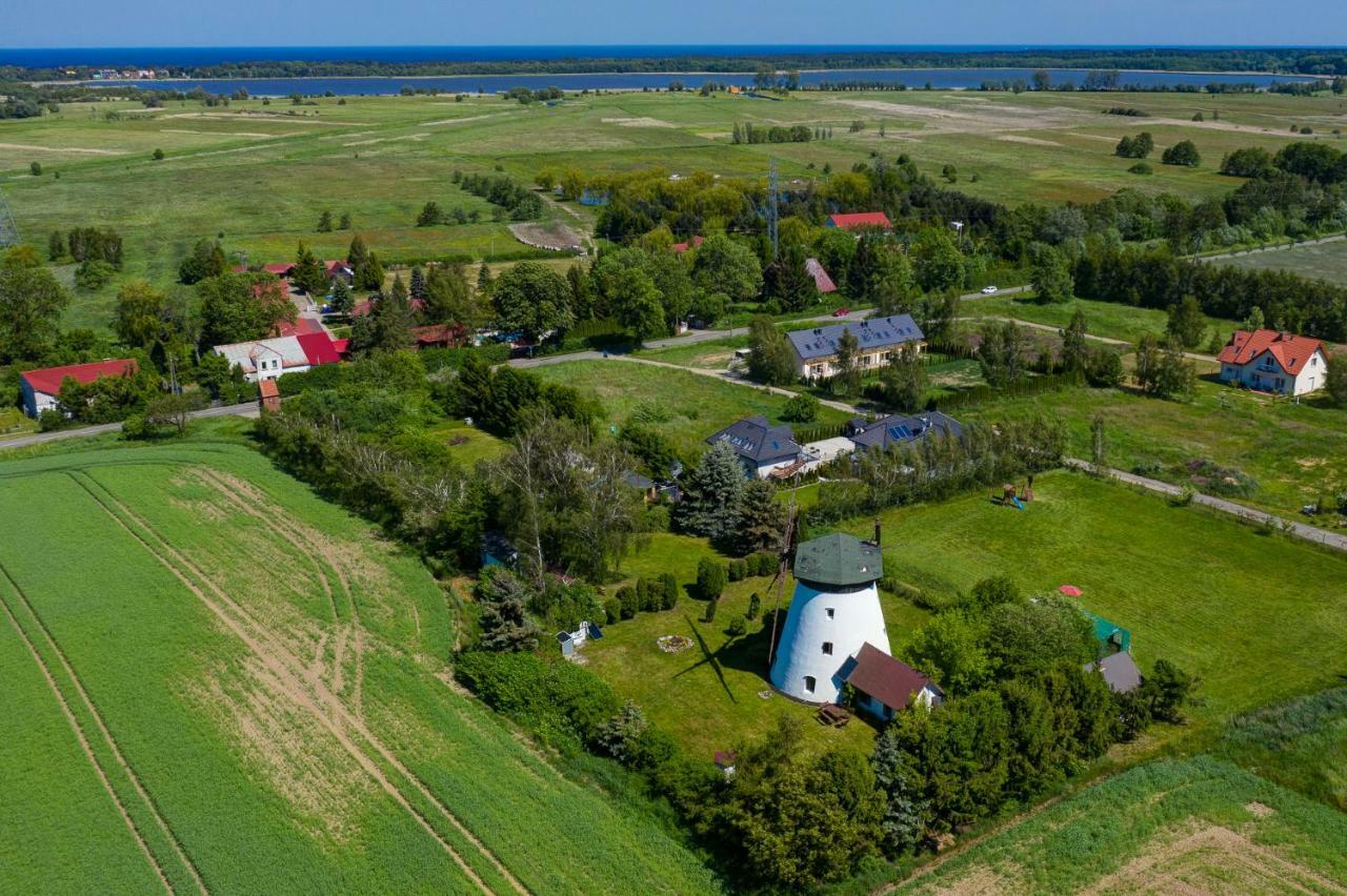 Windmill Vacation Home In Ledzin Near Baltic Sea Niechorze Eksteriør billede